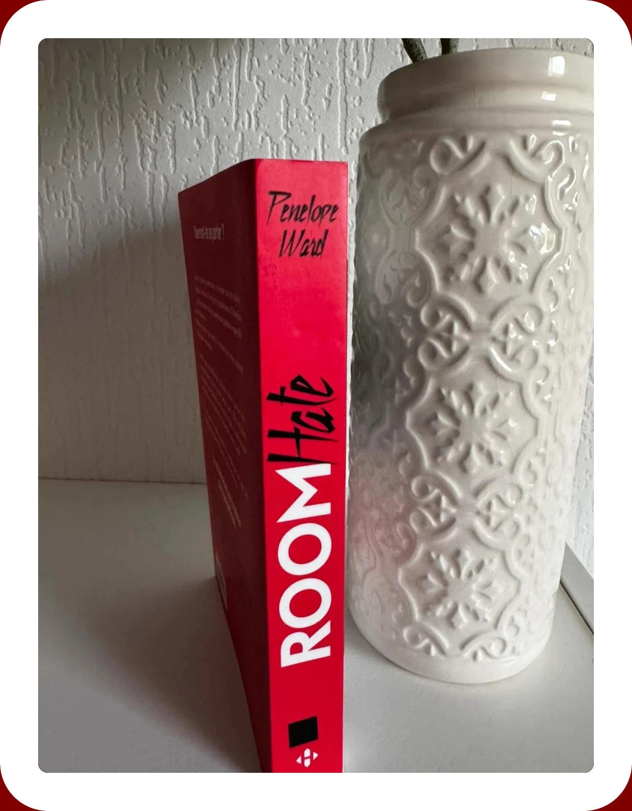 Livro RoomHate de Penelope Ward – Muito bom estado – photo 3